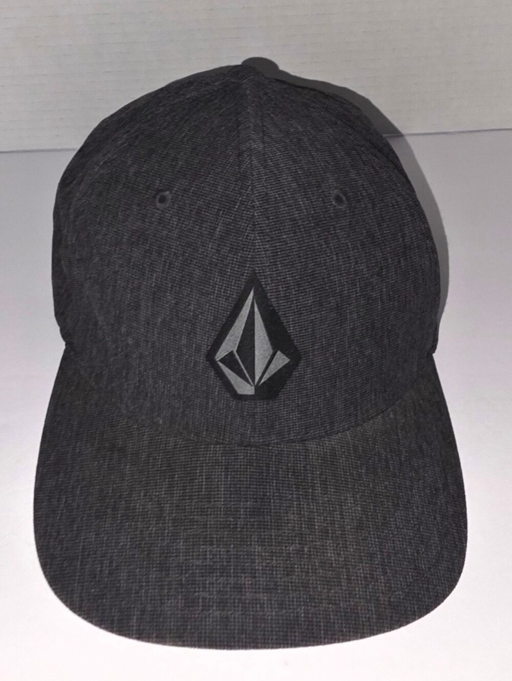 Volcom Flex Fit Dark Grey Logo Cap Size S/M